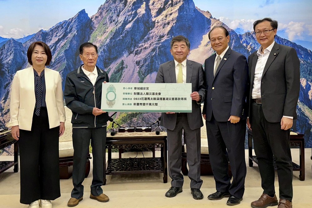 車城福安宮捐贈1千萬助馬太鞍災後重建　徐富癸：展現同島一命信念 7