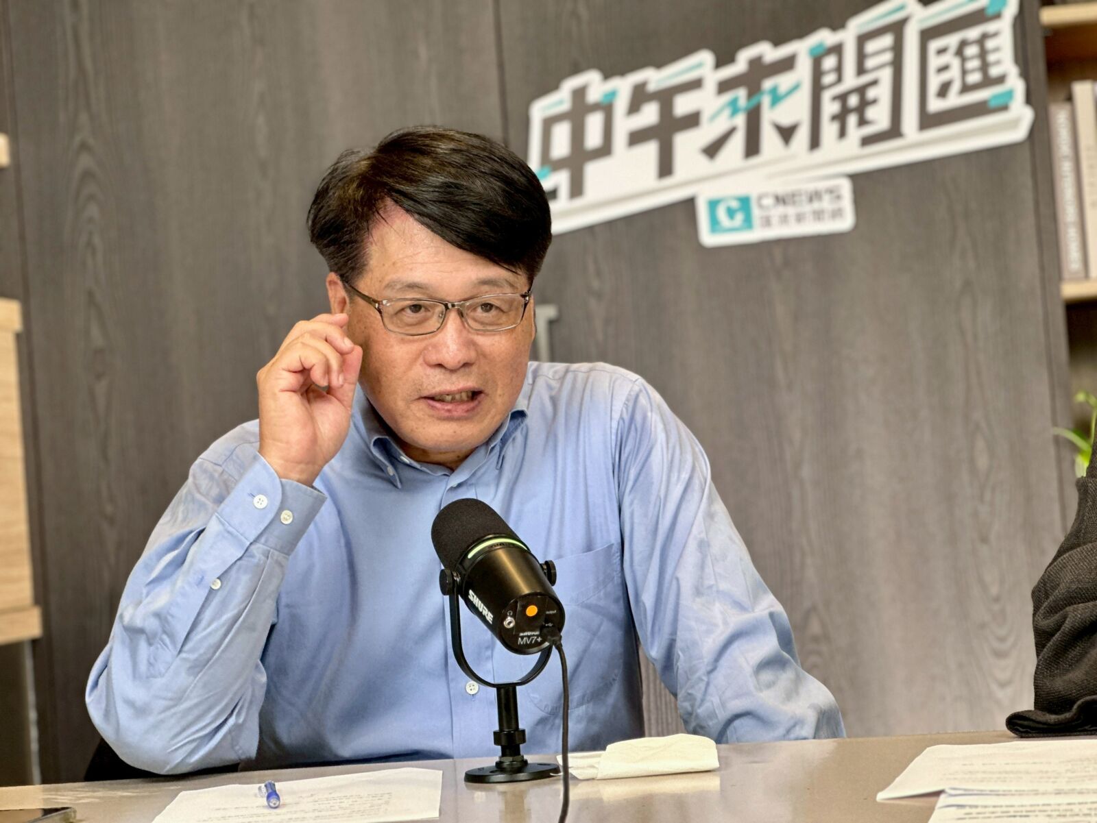 中午來開匯／鄭麗文稱普丁不是獨裁者　游盈隆妙喻：在回教徒面前吃豬肉而不自覺 3