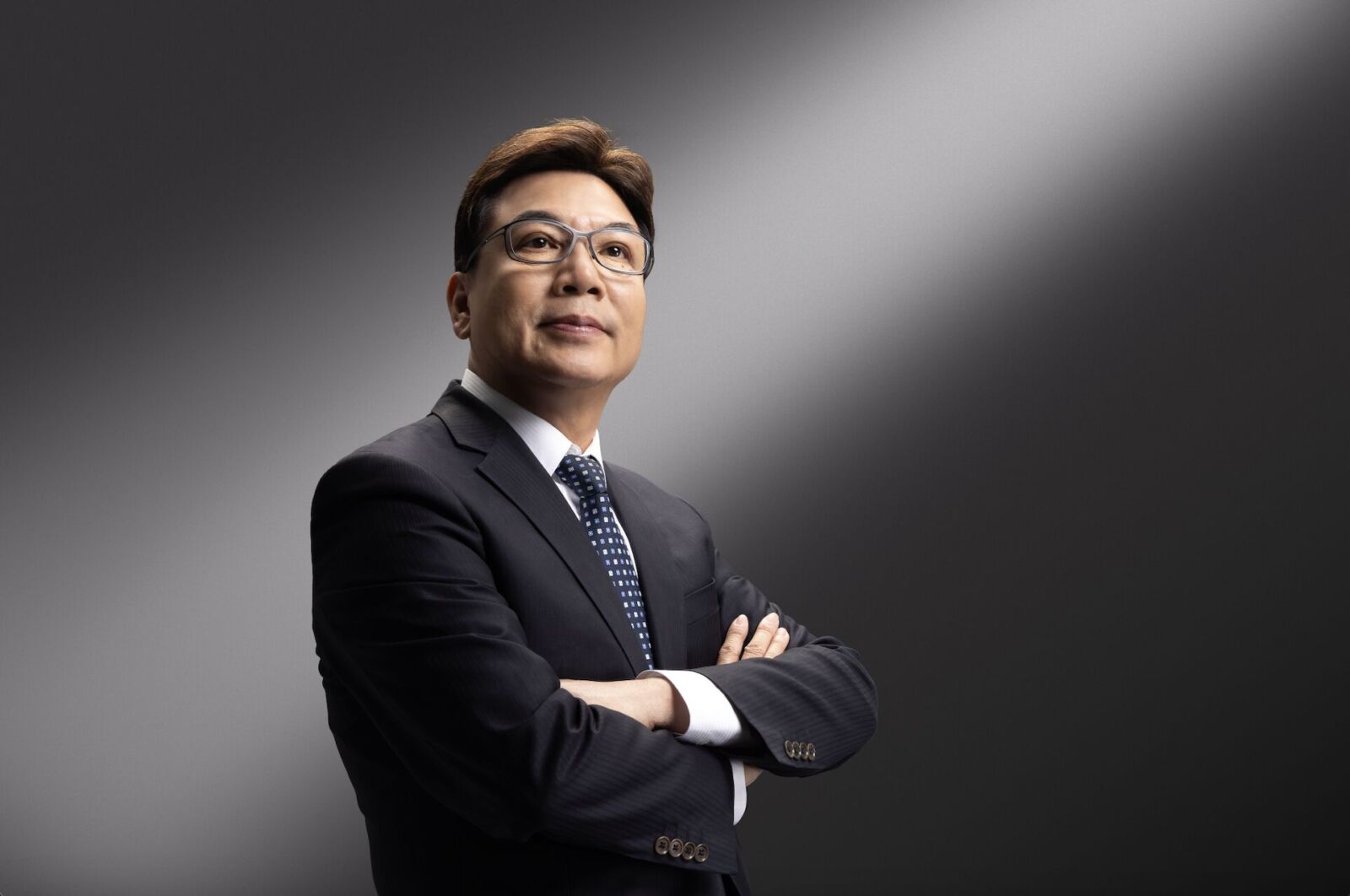 接棒侯友宜掌舵新北市 劉和然形象照釋出宣示「準備好了」 8 接棒侯友宜掌舵新北市 劉和然形象照釋出宣示「準備好了」 7