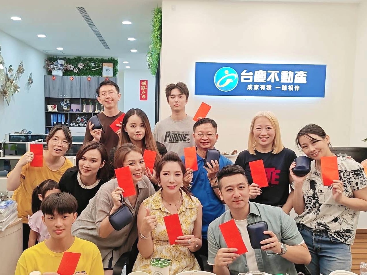 半數成交靠聯賣　台慶不動產林孟翰團隊今年業績逆風成長15% 15