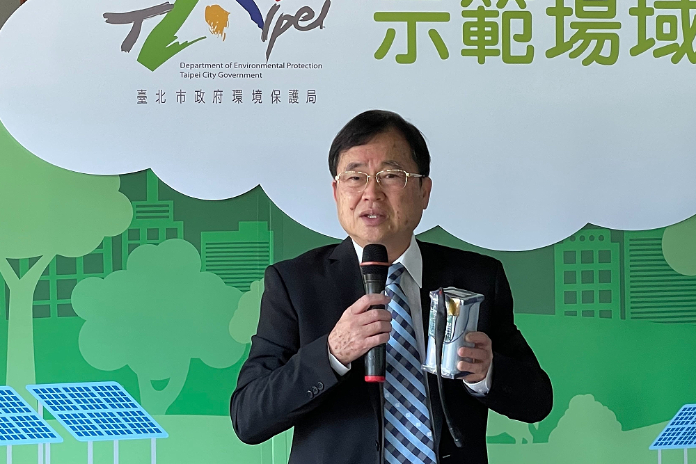 豬瘟防疫究責　台中市農業局、環保局長、動保處長全下台 13