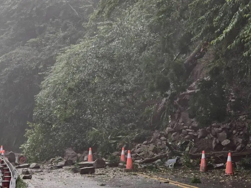 宜蘭太平山聯外道路坍方　陳俊宇：持續觀測災後復建確保長期安全 3