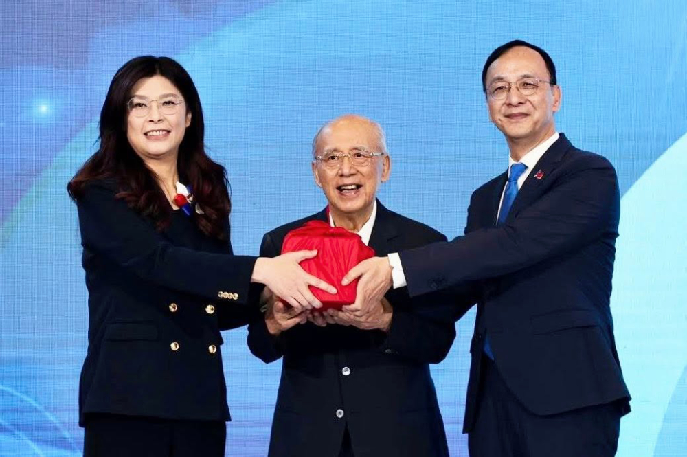 【何啟聖專欄】鄭麗文 18分鐘2737 字就職演說：真正說了什麼？ 3