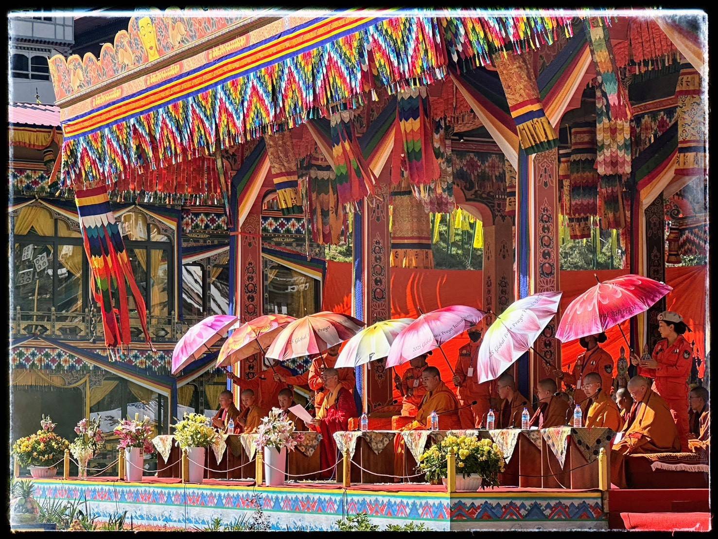 【With Video】Venerable Master Da Hui Represents Taiwan Buddhism at Bhutan's Largest-Ever Peace Prayer Ceremony 46 【With Video】Venerable Master Da Hui Represents Taiwan Buddhism at Bhutan's Largest-Ever Peace Prayer Ceremony 45