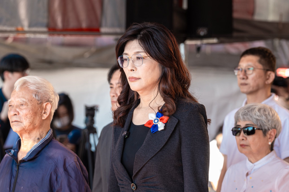 【何啟聖專欄】鄭麗文不是去和解，而是補上民進黨敘事的最後一塊拼圖 3