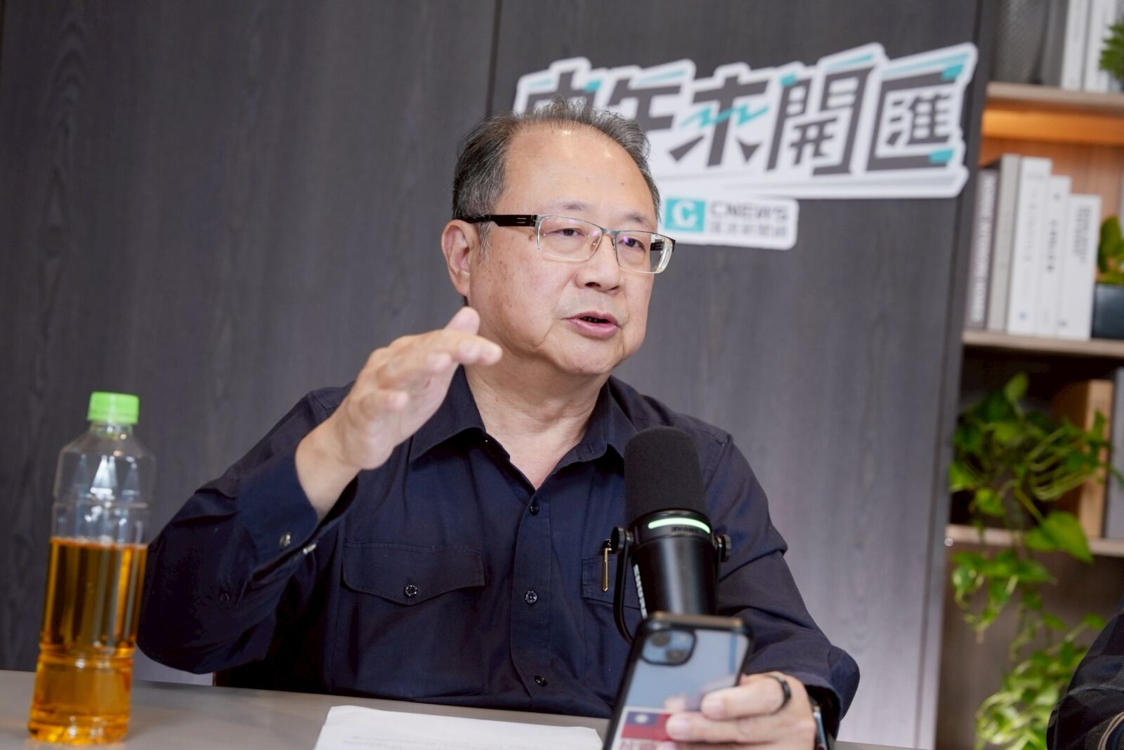 中午來開匯／鄭麗文稱「普丁非獨裁者」惹議　黃介正舉俄羅斯學生對北約看法「我不太驚訝」 29