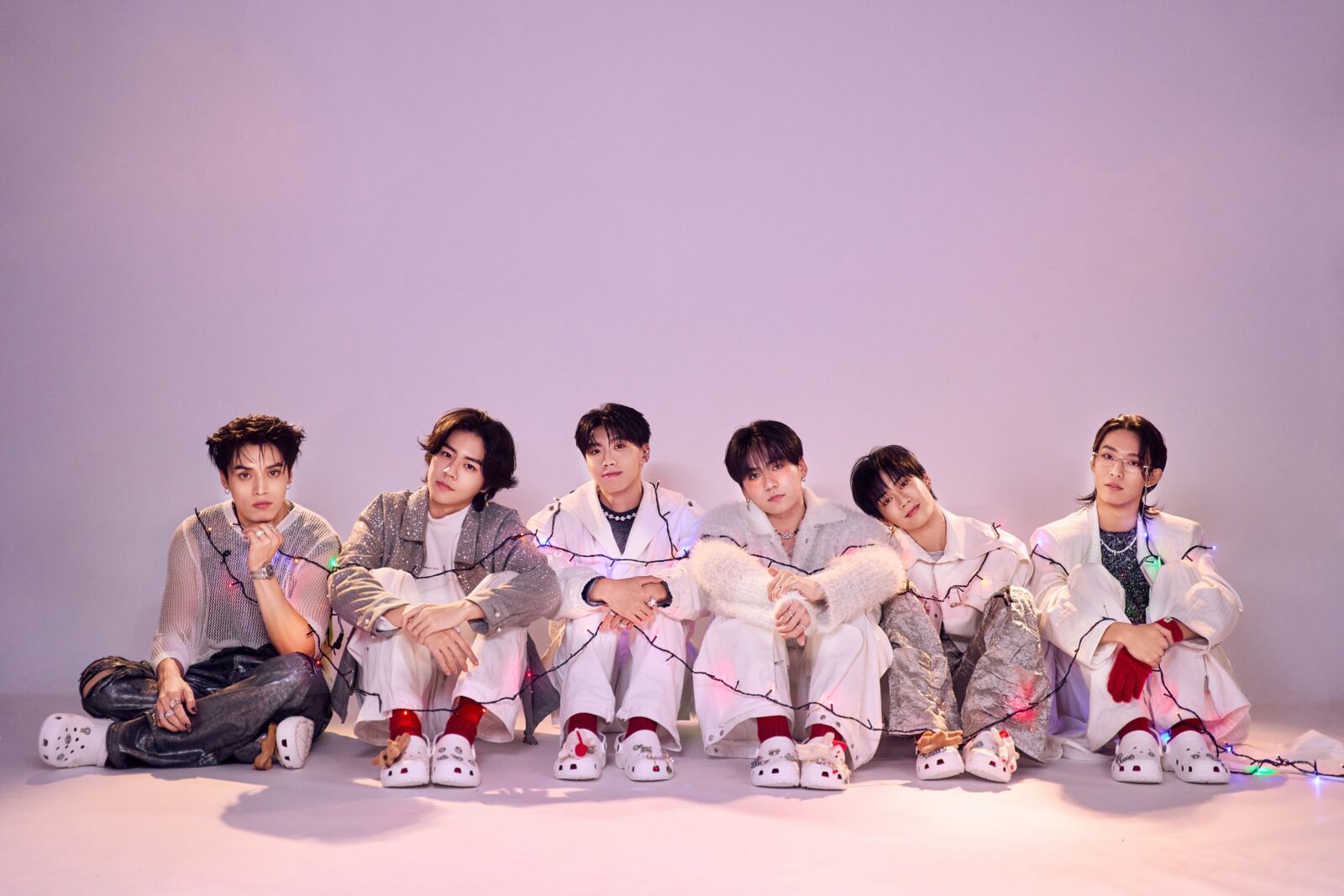 Ozone宣布舉辦「浪漫主意」聖誕派對　化身銀白奇蹟人體聖誕樹送上節日驚喜 3