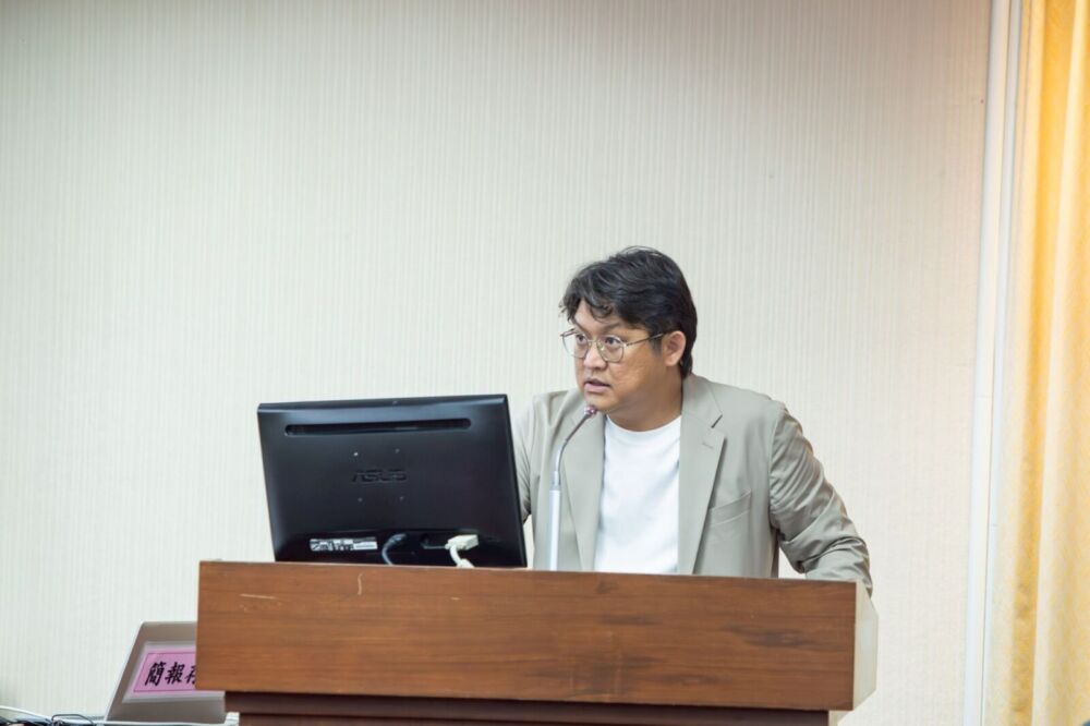 黃建賓指刑事加給沒下文　李文章承諾11月底提報告 17