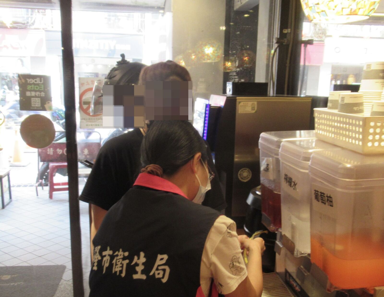 食藥署全台稽查外送飲食 人从众、六扇門、早安美芝城全違規 10 食藥署全台稽查外送飲食 人从众、六扇門、早安美芝城全違規 9