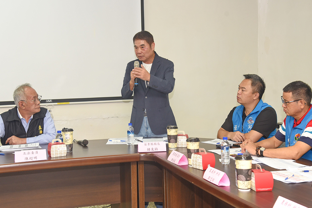 鍾東錦爭取冷鏈物流中心　胡忠一允諾可依計畫推動進程 3