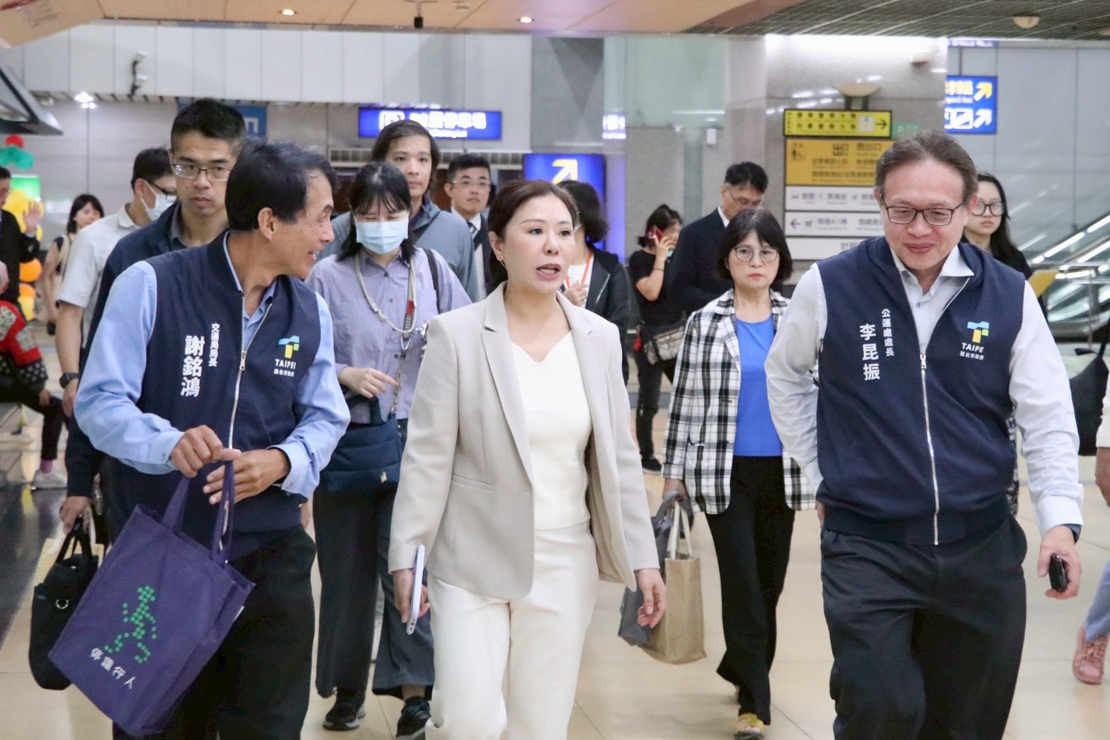 南港轉運站東站卡關突破　李彥秀促成台鐵打通立體連通道 7
