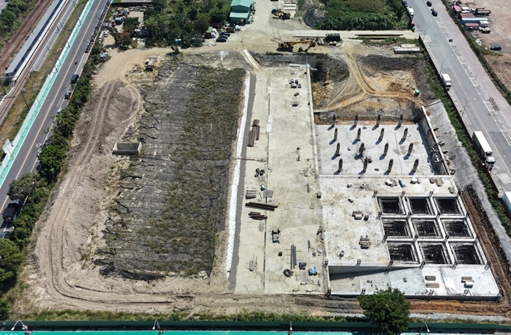 盼大雨不再成災 新北打造鳳鳴滯洪池預計明年2月底完工 盼大雨不再成災 新北打造鳳鳴滯洪池預計明年2月底完工