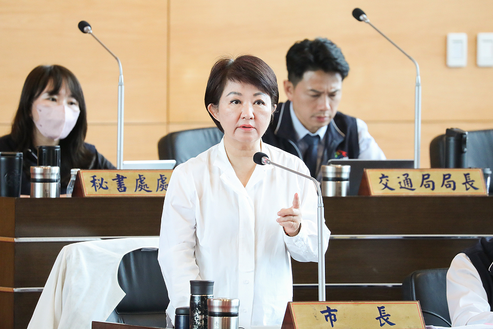 新國防手冊有賴清德簽名增「信任感」？　盧秀燕緩頰：身為總統必須適當代言 7