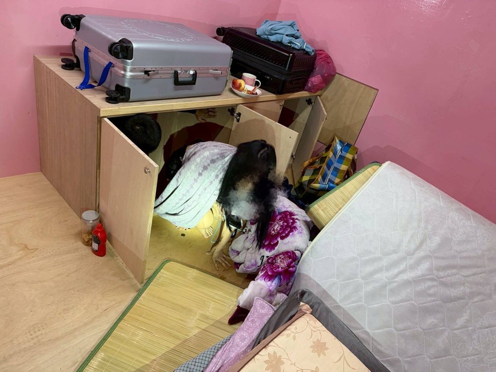 木櫃內藏密室 養生館暗藏春色警攻堅逮6人 6 cnews204251123a03