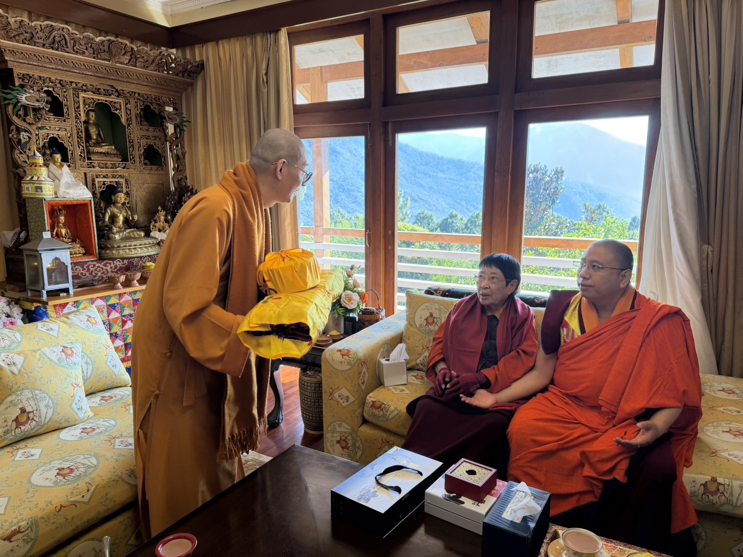 【With Video】CNEWS Exclusive: Zero-Distance Access to the Bhutanese Royal Family Witnessing the Largest Buddhist Ceremony in 400 Years and Revealing the True Face of the World’s Happiest Kingdom 37