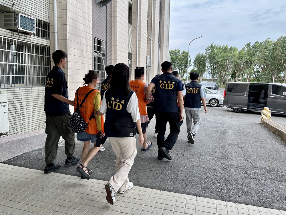 IG加好友誘買虛擬貨幣 破詐欺集團南北逮6人 IG加好友誘買虛擬貨幣 破詐欺集團南北逮6人