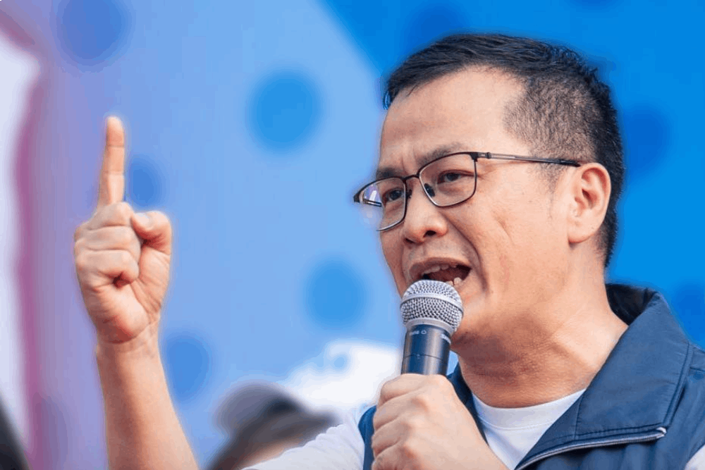 照片來源：羅智強臉書