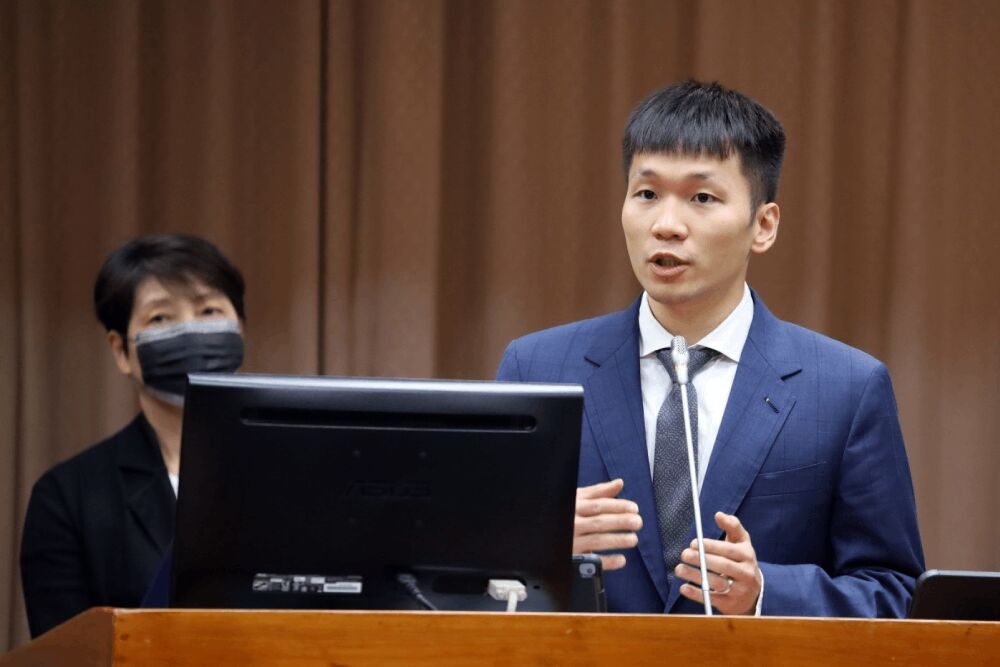 照片來源：李洋臉書