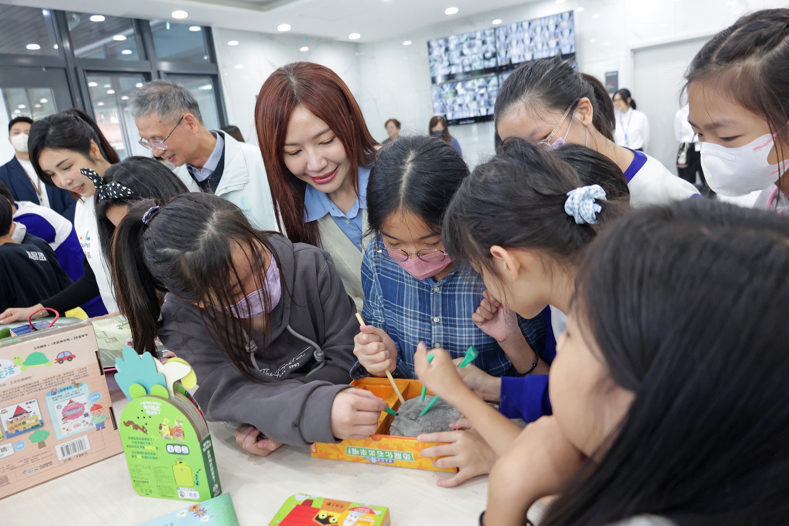 「萬華安居」故事書同步到位　吳沛憶：社宅不只住更要陪孩子成長 15