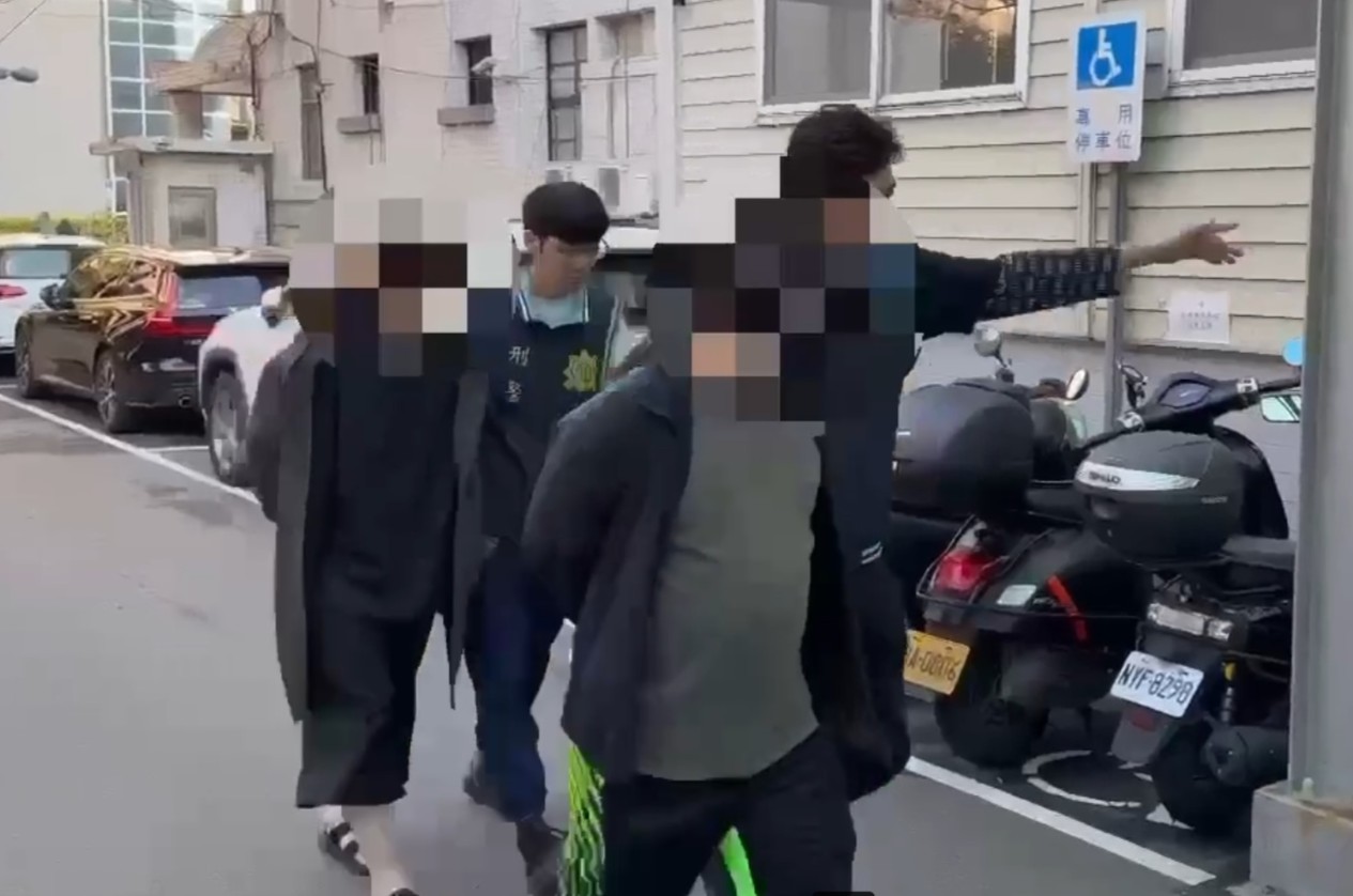 投資虛擬貨幣竟被洗劫財物 警1日逮2嫌裁定羈押禁見 投資虛擬貨幣竟被洗劫財物 警1日逮2嫌裁定羈押禁見