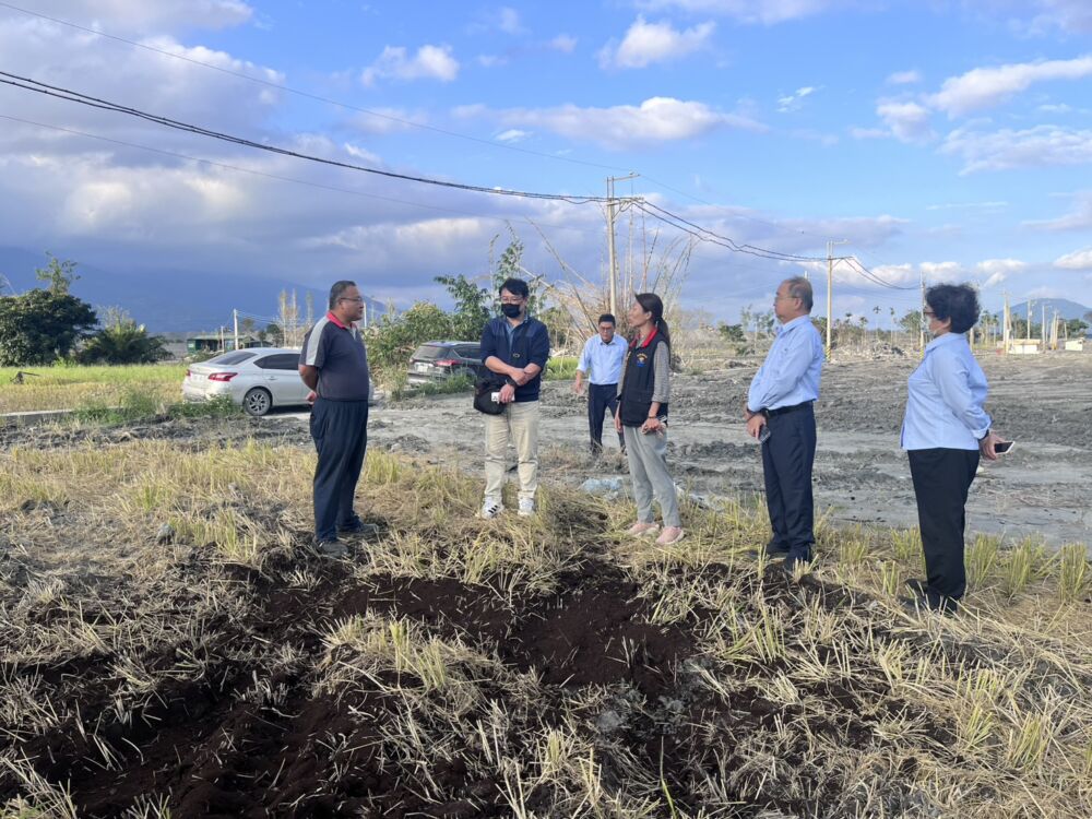 樺加沙鳳凰致逾8百公頃農田埋沒 徐榛蔚啟動實耕者救助 樺加沙鳳凰致逾8百公頃農田埋沒 徐榛蔚啟動實耕者救助