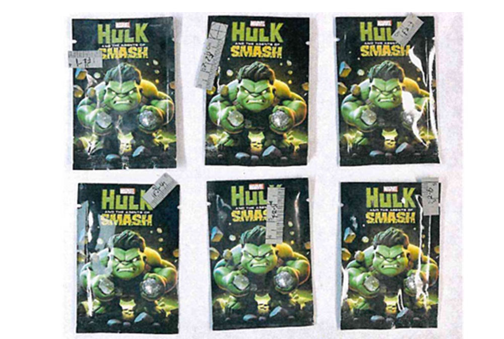 毒咖啡包印Q版綠巨人 34歲男涉網路接單進原料分裝販售 毒咖啡包印Q版綠巨人 34歲男涉網路接單進原料分裝販售