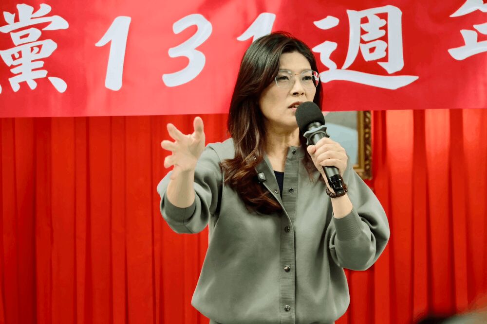 鄭麗文籲賴清德廢除台獨黨綱 強調中華民國是一中憲法 鄭麗文籲賴清德廢除台獨黨綱 強調中華民國是一中憲法