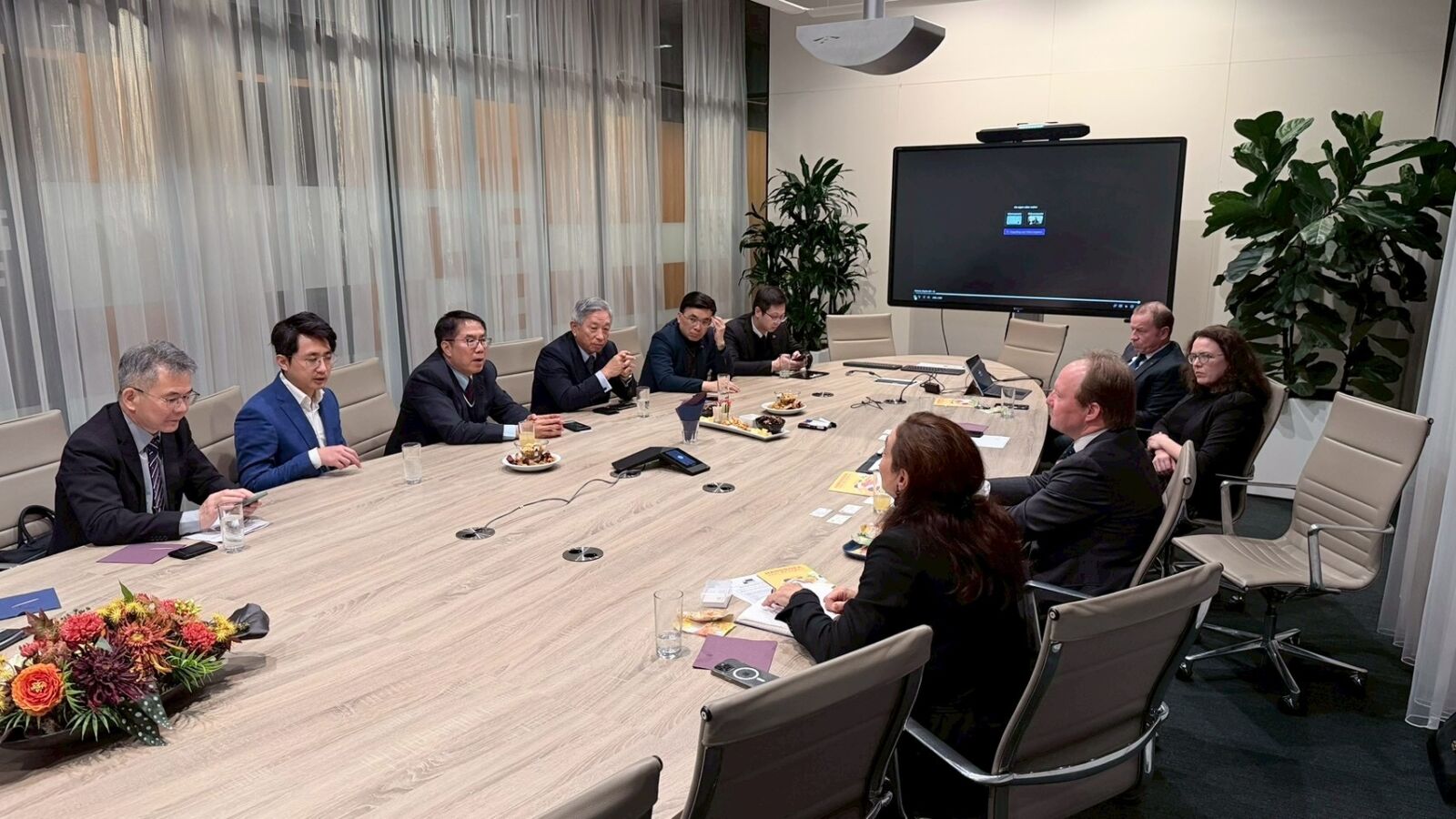 黃偉哲拜會荷蘭阿梅爾市長　深化高科技園區永續能源交流 5