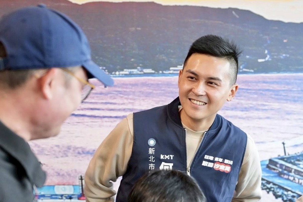 同班同學出面澄清霸凌案無中生有 意外揭露何元楷兒時暖心救貓 同班同學出面澄清霸凌案無中生有 意外揭露何元楷兒時暖心救貓