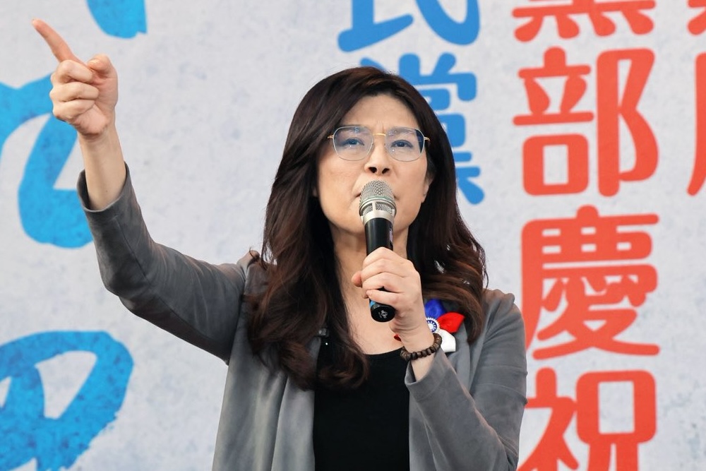 鄭麗文指訪北京3前提是編故事 藍委憂心民進黨「毀鄭行動」開打 鄭麗文指訪北京3前提是編故事 藍委憂心民進黨「毀鄭行動」開打