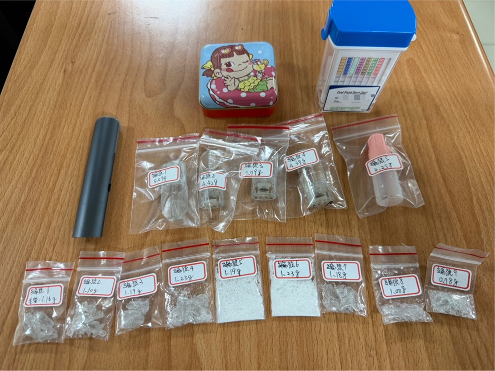 拒檢開車逃竄 逮4人查獲毒品37歲駕駛唾液快篩涉毒駕 8 cnews204251211a05