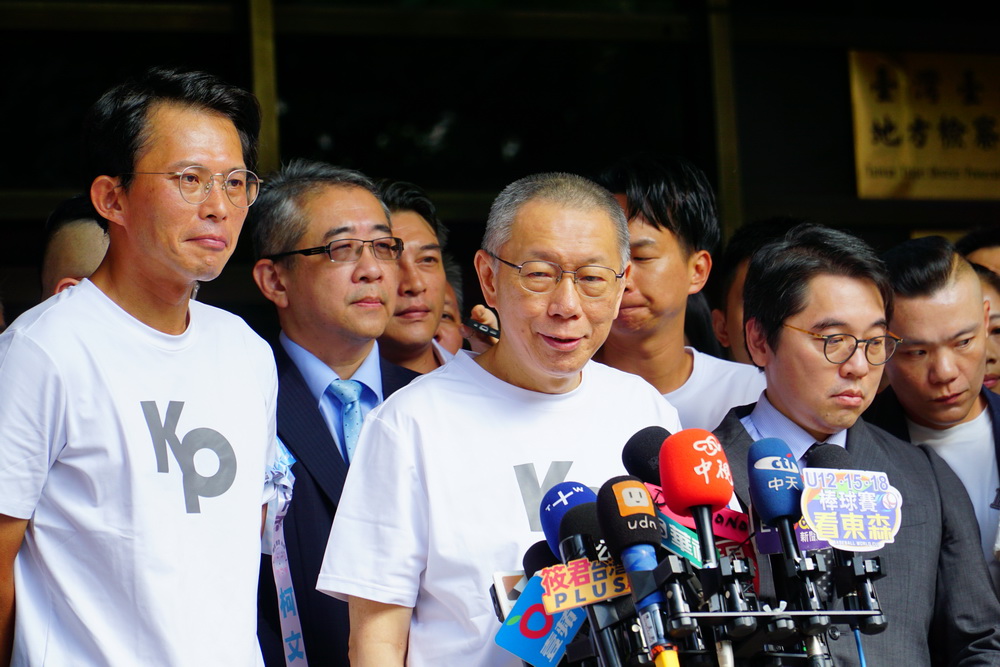 辯論首日 柯文哲批把司法當政治工具 比小英還糟糕 辯論首日 柯文哲批把司法當政治工具 比小英還糟糕