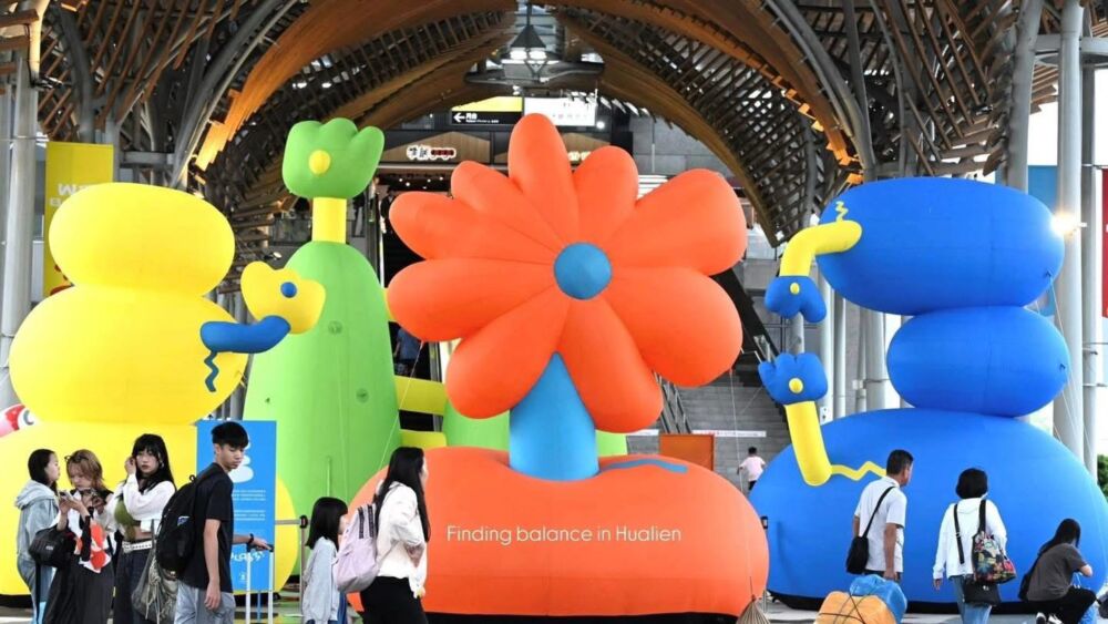 花蓮IP「小石花」獲BEST100年度設計　余明勲：象徵災後的韌性與重生 11