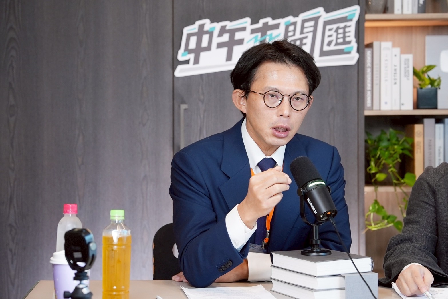 中午來開匯／回應顧立雄採購案談話　黃國昌：慶富獵雷艦既視感