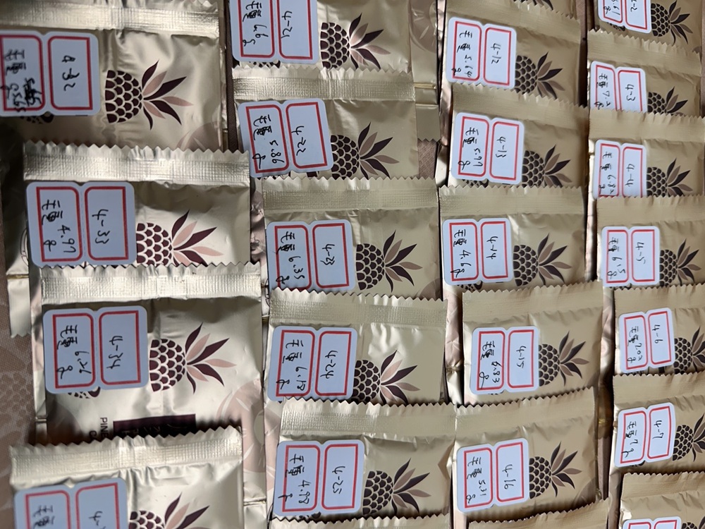 破獲分裝場 桃園少年隊起獲毒咖啡385包彩虹菸27包 19 cnews204251215a12