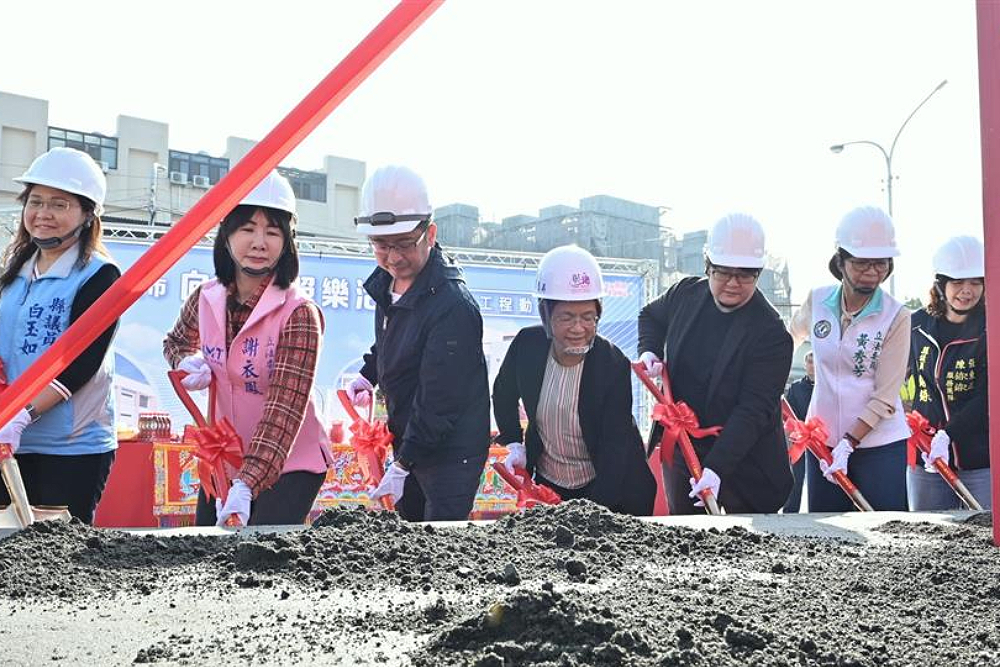 彰化長照涵蓋率超過全國平均 向陽長照樂活館今動工將打造全齡服務 彰化長照涵蓋率超過全國平均 向陽長照樂活館今動工將打造全齡服務