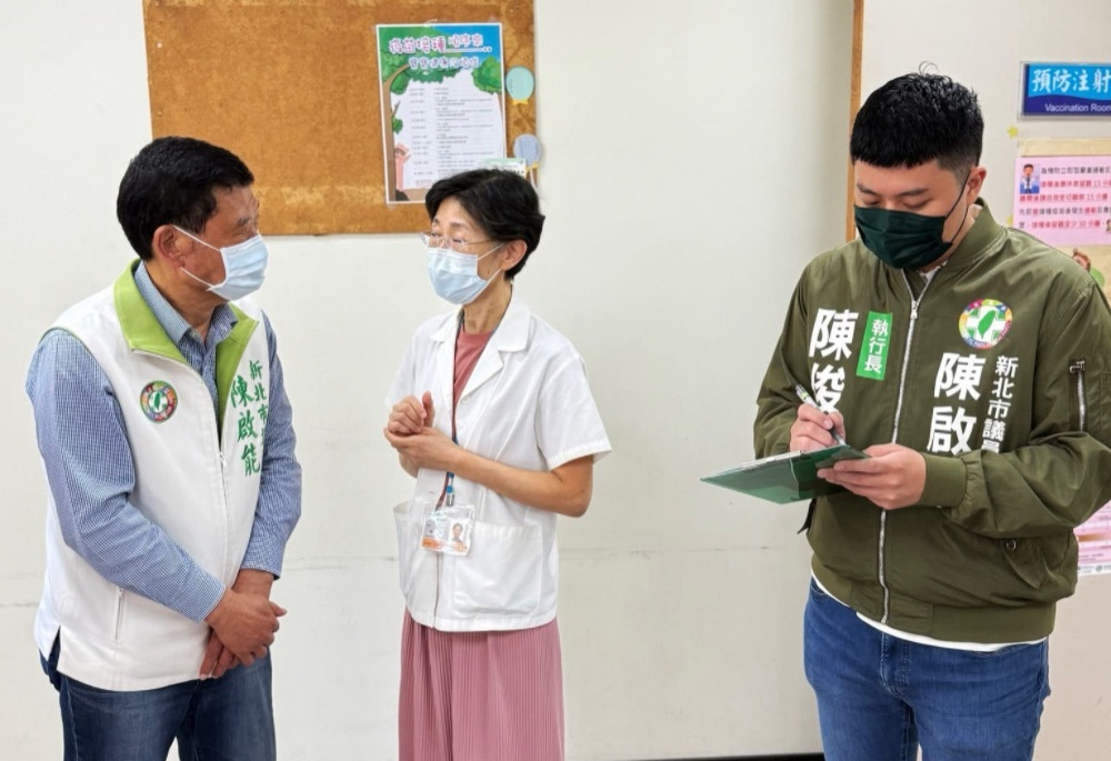 衛生所設備老舊排水溝異味擾民 陳啟能雙管齊下爭取三重環境改善 衛生所設備老舊排水溝異味擾民 陳啟能雙管齊下爭取三重環境改善