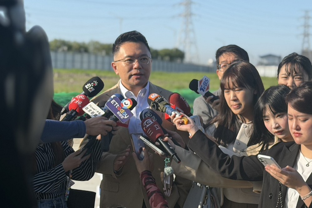 指吳怡農不收企業捐款「迴力鏢」打到賴清德　張斯綱諷：別想選台北市長了