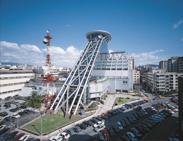 公廣體系陷治理、財務雙重危機 資深媒體人憂公共媒體監督失靈 公廣體系陷治理、財務雙重危機 資深媒體人憂公共媒體監督失靈