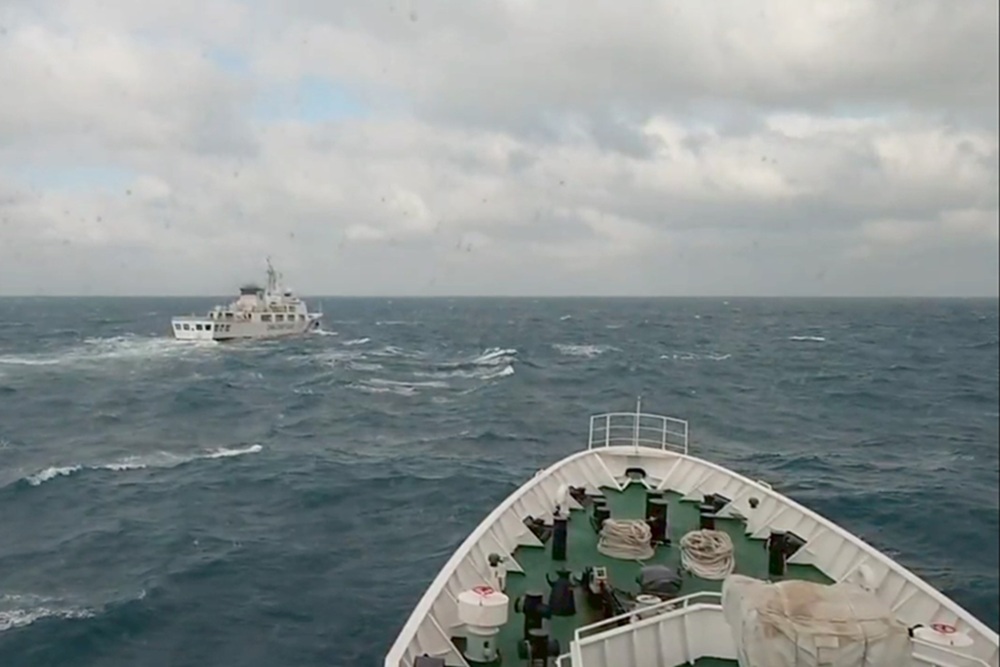 海軍海巡緊盯中國軍演 守護全國人民平安入夢 39 cnews204251230a09