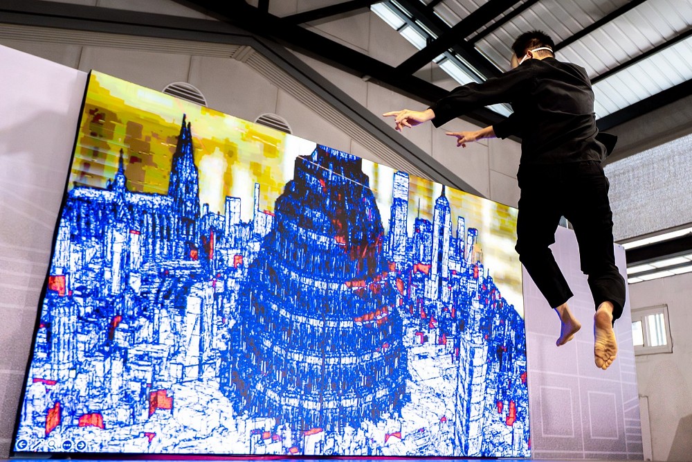 當科技藝術遇到達文西　蘇俊賓手繪「維特魯威人」行銷AI伊甸園 27