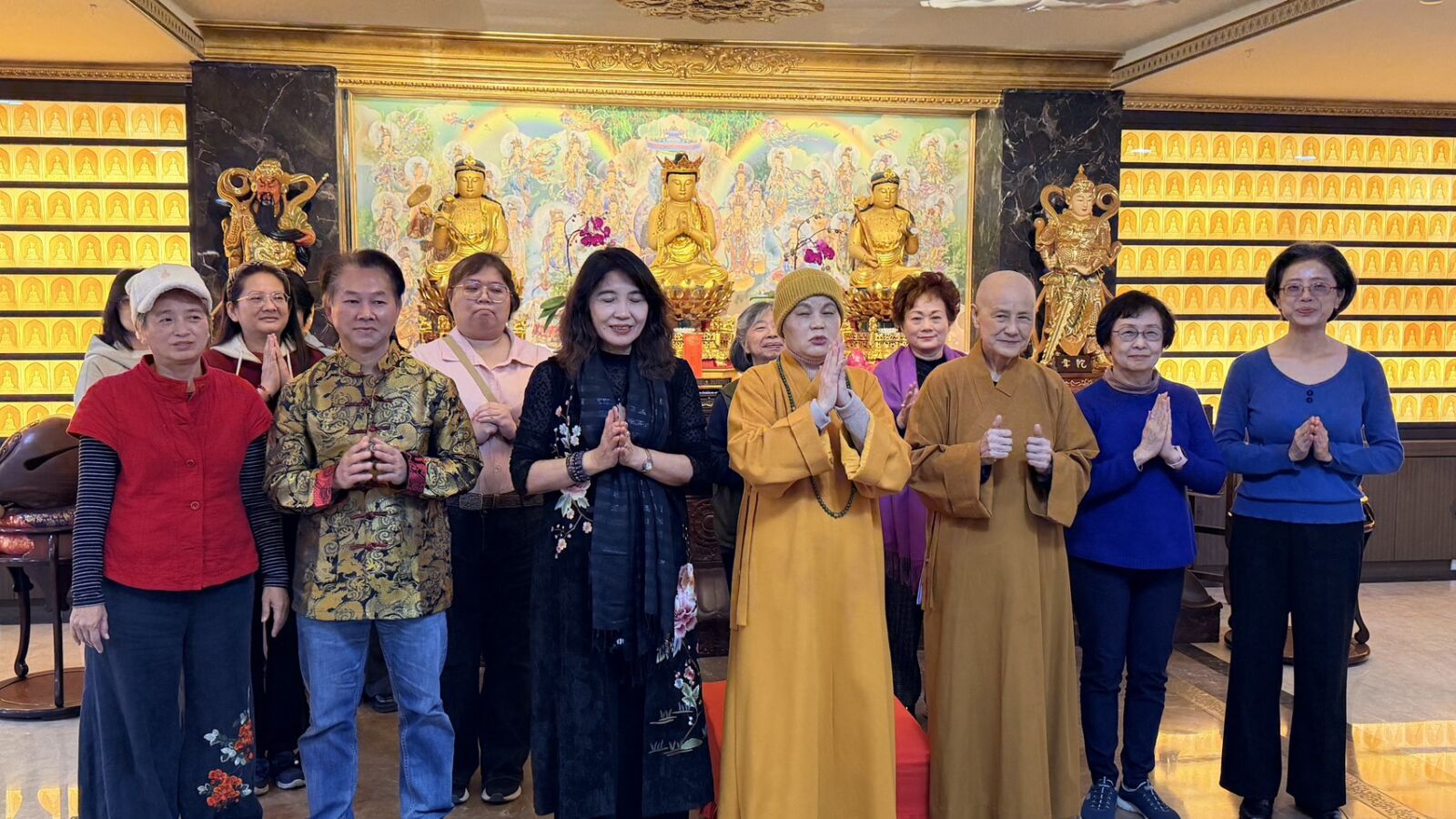 【有影】助力海印道場建寺　華嚴蓮社邀書法名家揮毫義賣、品茗為社會注入正能量 11