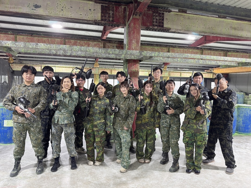 不想被收入天花板限制 28歲朱恩緯轉戰永慶房屋拚出千萬業績 14 不想被收入天花板限制 28歲朱恩緯轉戰永慶房屋拚出千萬業績 13