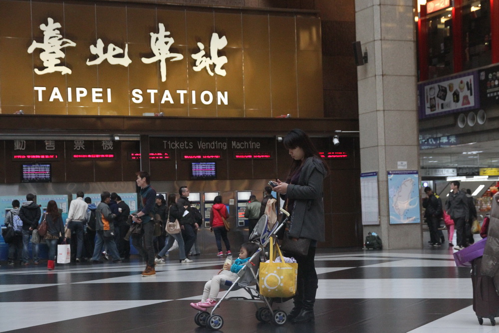 列車出軌假消息釀恐慌　前科男遭訴恐嚇危安求重判 15