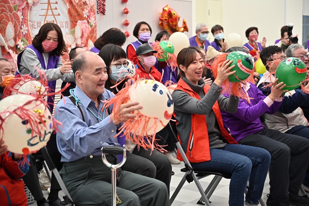 永飽安康升級2.0版本 永齡基金會再捐一億照顧長輩 永飽安康升級2.0版本 永齡基金會再捐一億照顧長輩