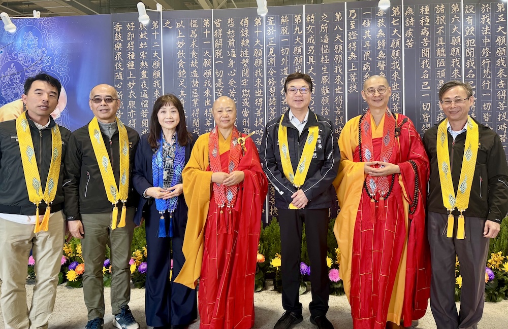 【有影】藥師法會凝聚願力 大慧大和尚出席追思淨耀大和尚 8 cnews124260122a03