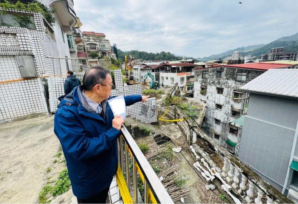 多起山坡地擋土牆傳隱憂 陳永福邀專家會勘把關 34 248260123a10