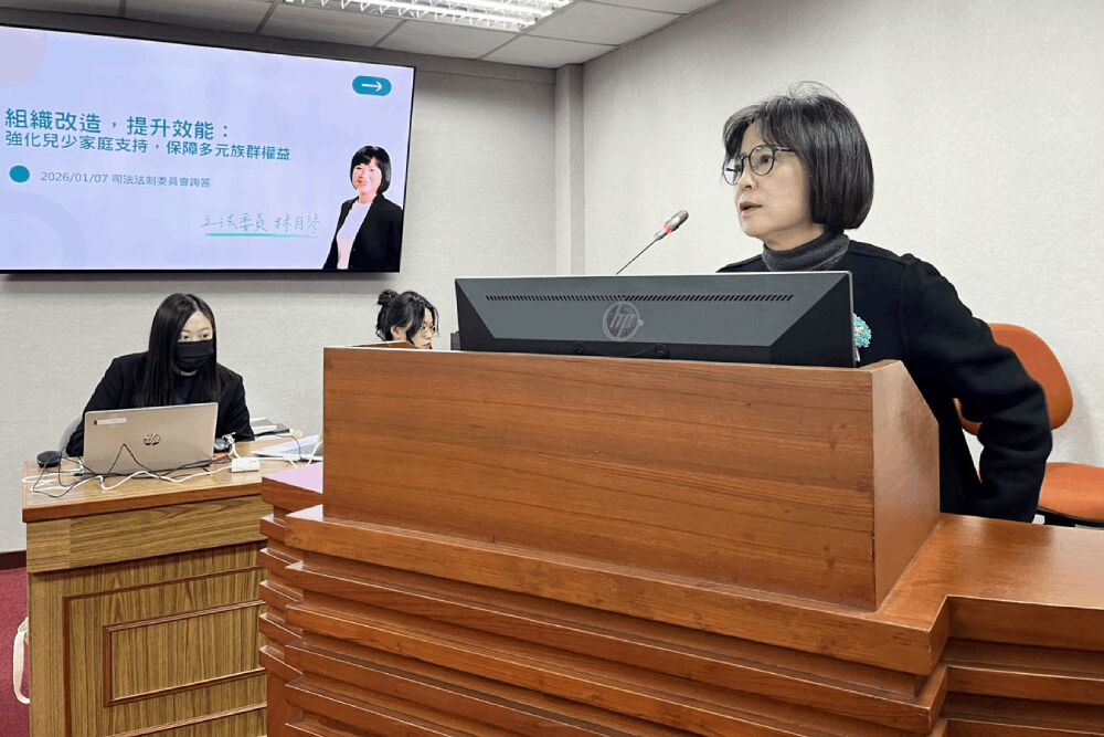 柯文哲談交換人工生殖法引白營內訌 林月琴批將總預算與軍購當政治籌碼 柯文哲談交換人工生殖法引白營內訌 林月琴批將總預算與軍購當政治籌碼