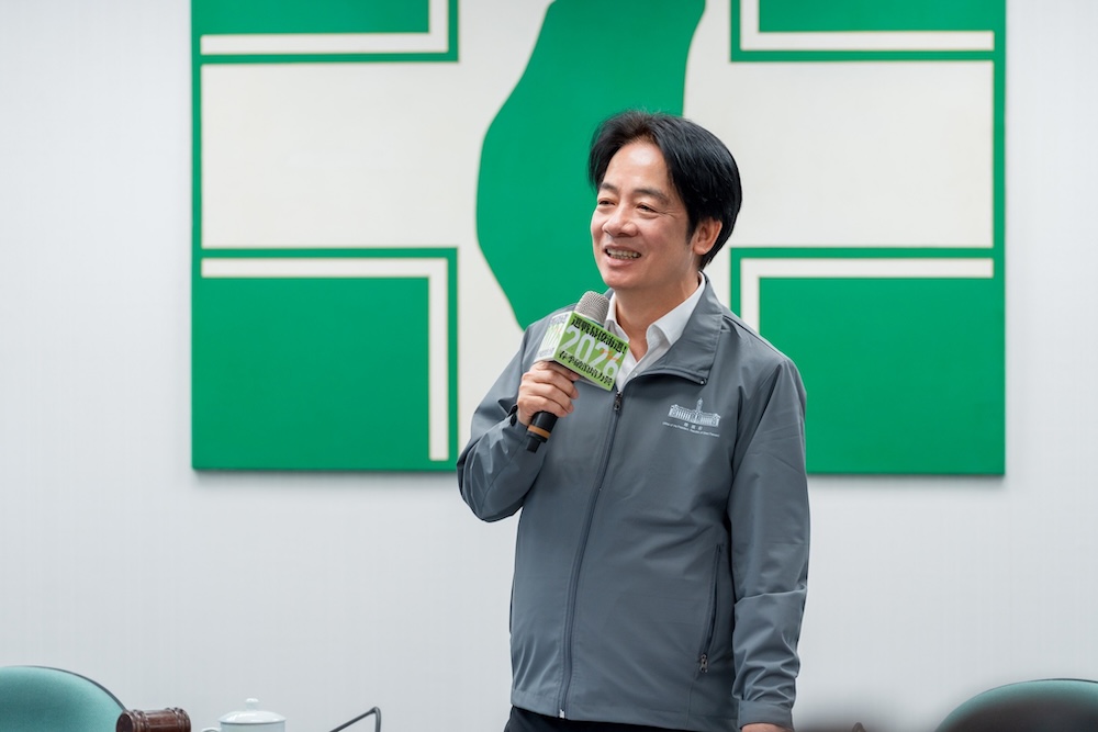 【藍蝴蝶專欄】賴清德的領導權威:蔡英文的隱形挑戰與黨內權力格局的再定位 【藍蝴蝶專欄】賴清德的領導權威:蔡英文的隱形挑戰與黨內權力格局的再定位