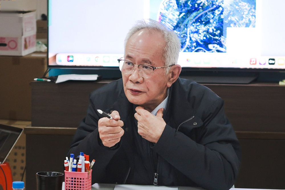 苗栗高鐵運量倒數第二　鍾東錦盼增班、加開接駁車 13